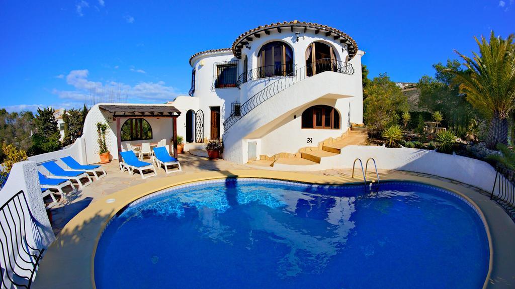 La Madrugada - Luxury Moraira Villa With Sea Views And Private Heated Pool Bagian luar foto