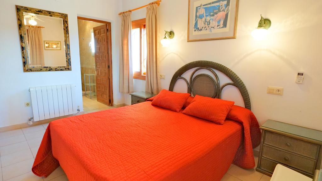 La Madrugada - Luxury Moraira Villa With Sea Views And Private Heated Pool Bagian luar foto